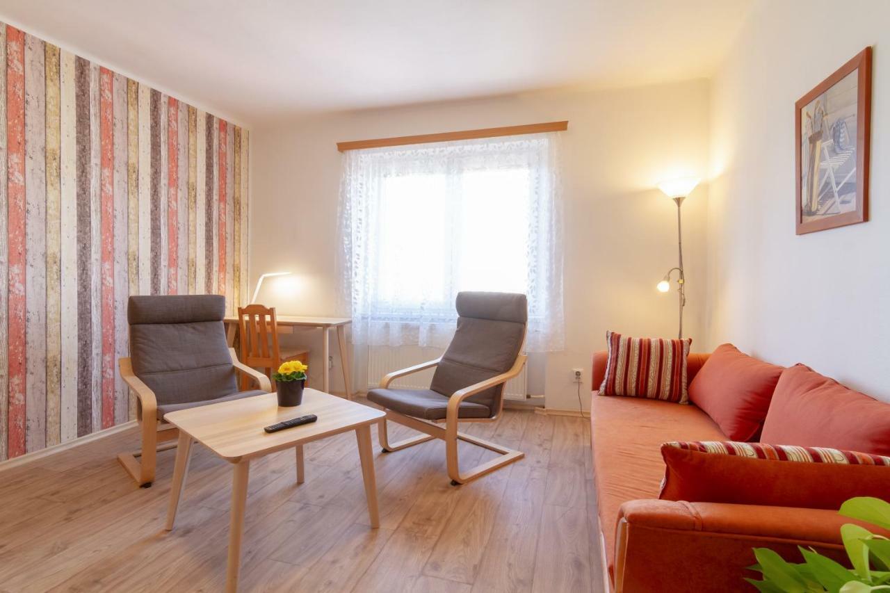 Apartmany U Nemocnice Ceske Budejovice Exterior photo