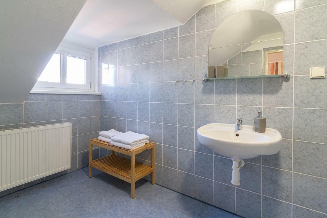Apartmany U Nemocnice Ceske Budejovice Exterior photo